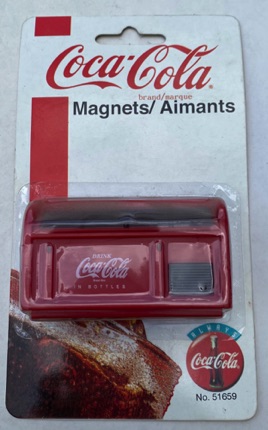 9384-1 € 4,00 coca cola magneet broodtrommel.jpeg